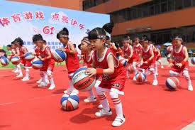 德州游骑兵队新球场完成封顶，预计 2020 年如期启用