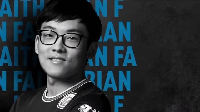 于崛起中的 于崛起中的